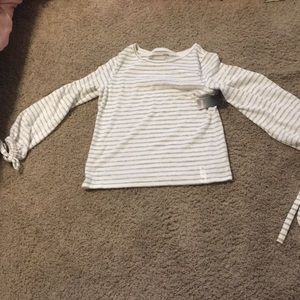 Sweater/ long sleeve